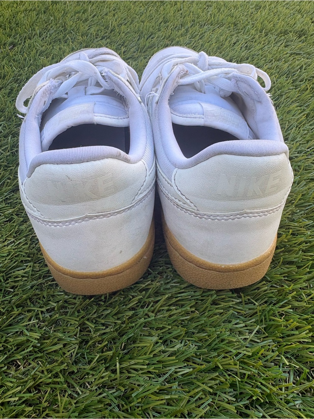 Nike Women's Field General Sneakers 8.5 White - Picture 6 of 8